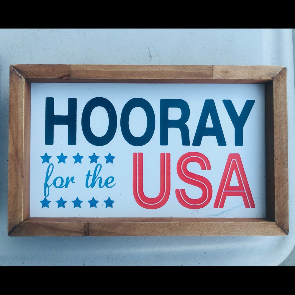 Tabletop Decor - Picture 1 of 4